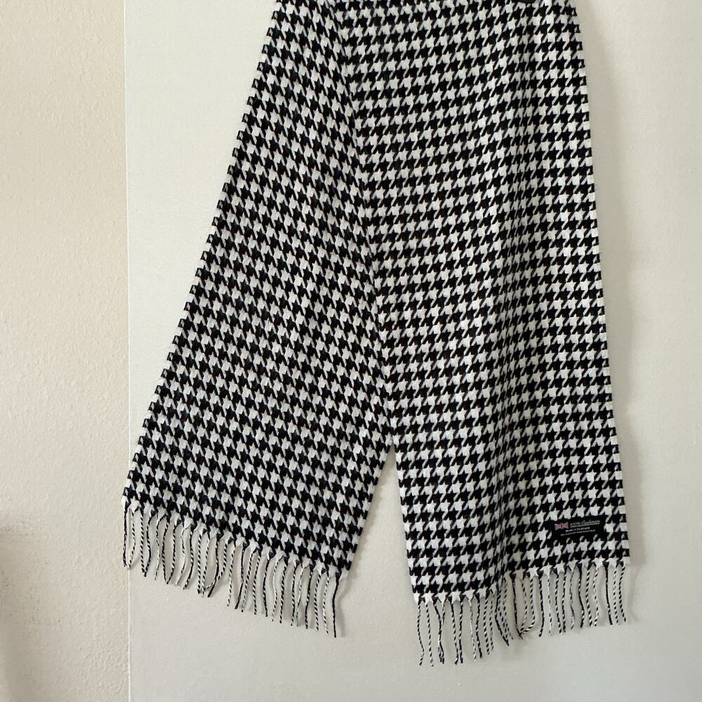 The Scotch House 100% Cashmere Scarf Plaid Tartan Houndstooth Black White